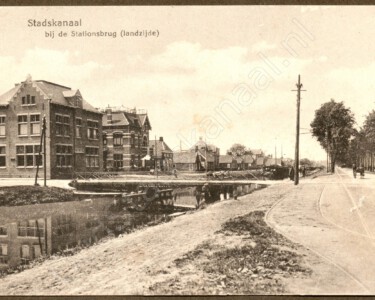 Stadskanaal - bij de Stationsbrug (landzijde) 20150623075726/1977