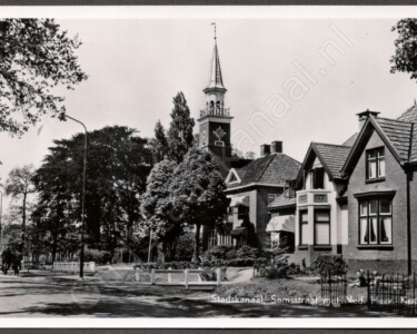 Stadskanaal, Semsstraat met Ned. Herv. Kerk 20150916133920/2147