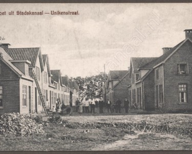 Groet uit Stadskanaal - Unikenstraat. 20190925202423/5548